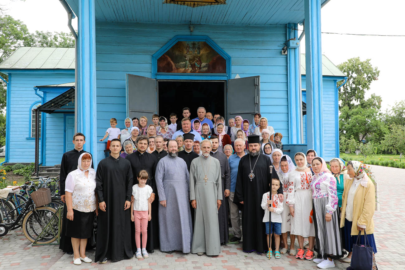У день пам’яті преподобного Сергія Радонезького митрополит Олександр відправив Літургію у храмі села Гоголів
