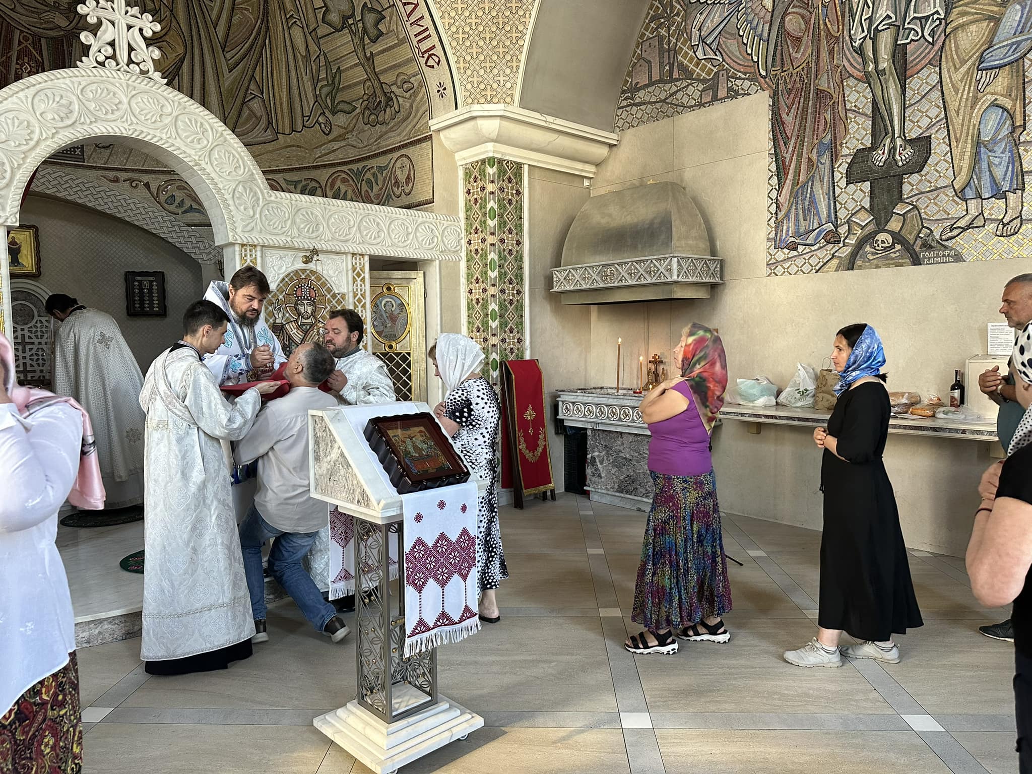 20 липня. Божественна літургія у день свята ікони "" в Успенському приділі кафедрального собору.