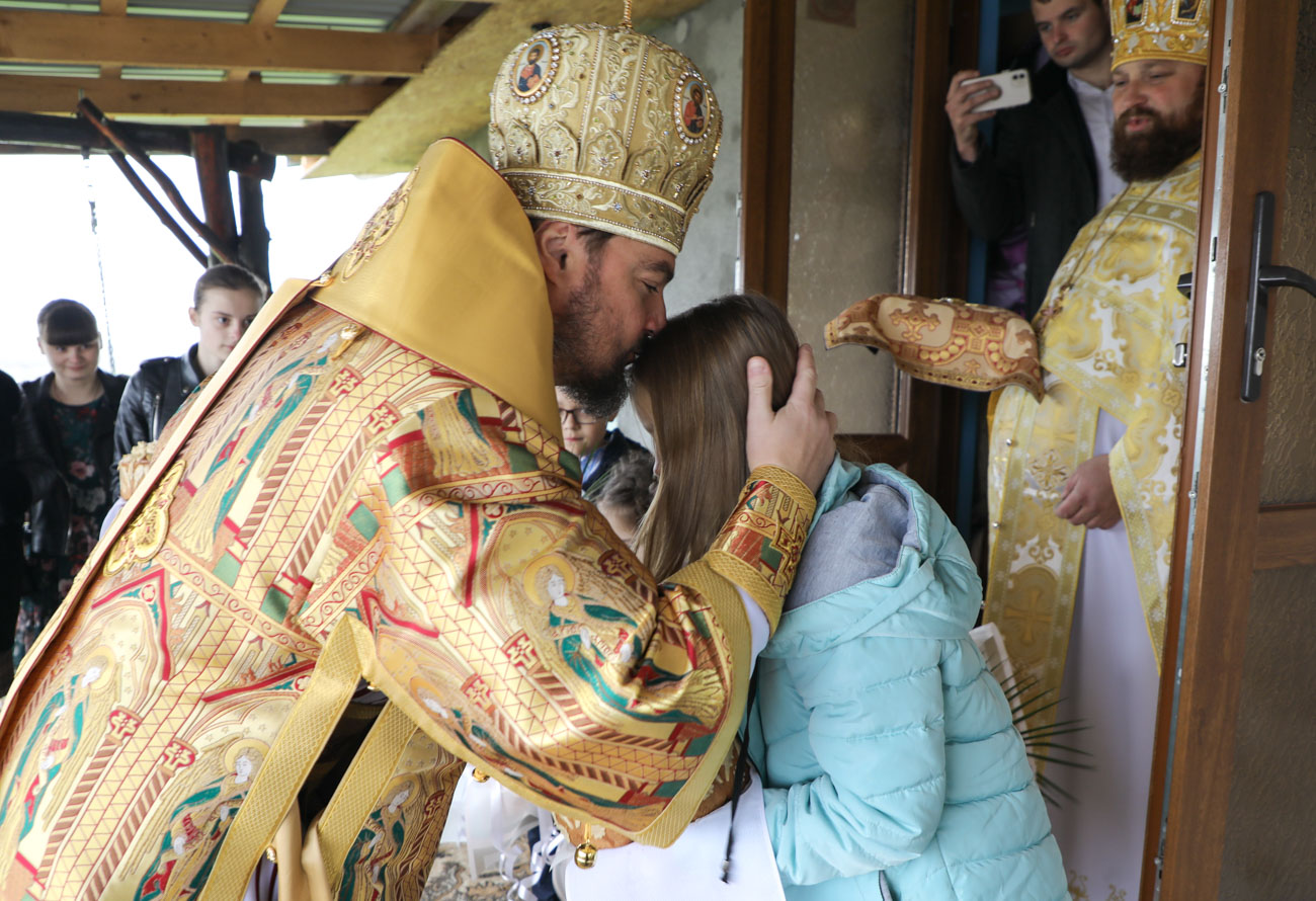 19 листопада. Літургія у Троїцькому монастирі с. Дунковиця на Закарпатті.