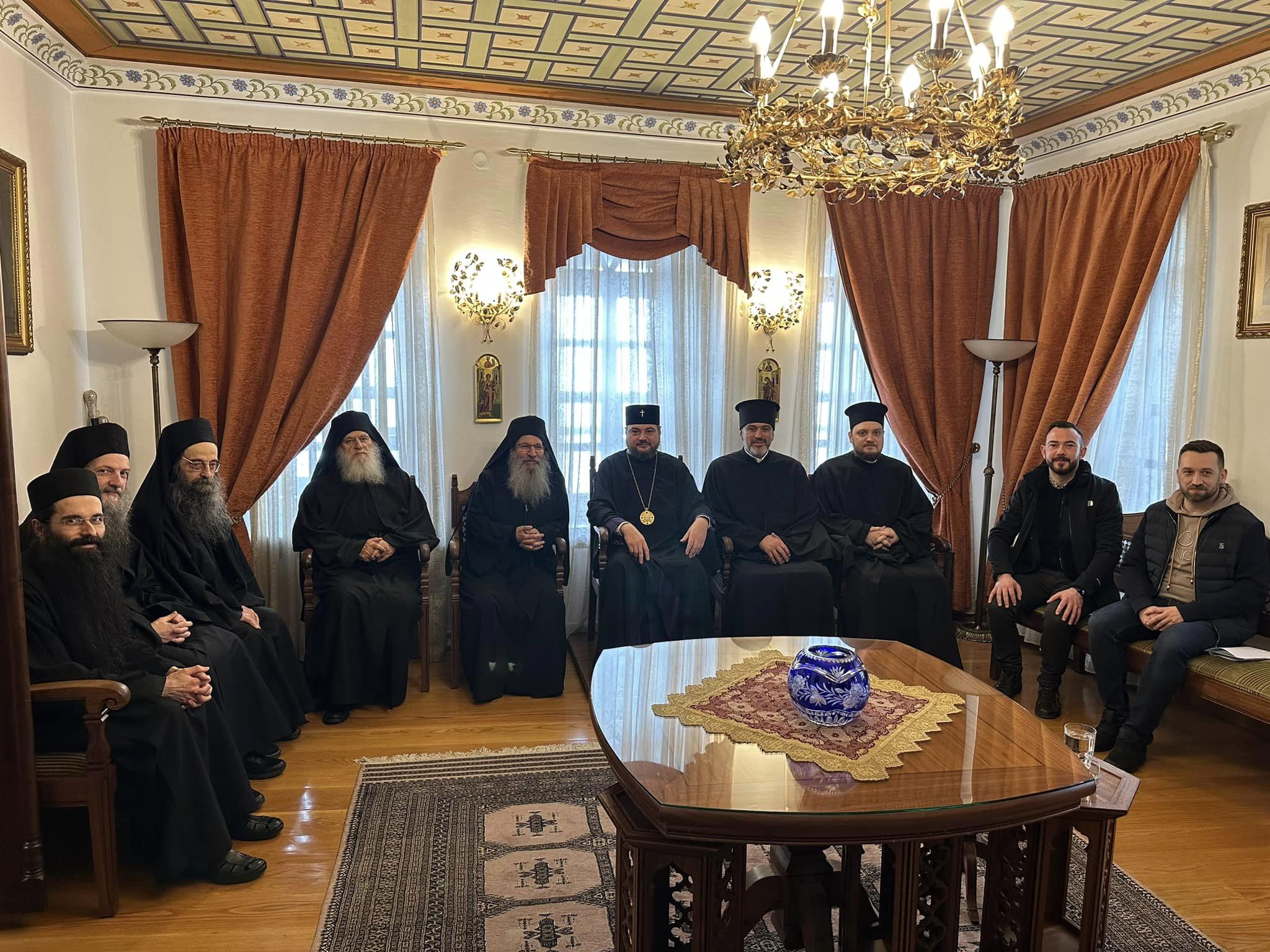 В перший день паломництва до Афону керуючий єпархією відвідав чотири монастирі